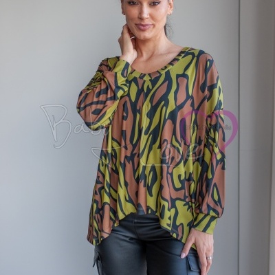 Blusa feminina com padrão abstracto verde, castanho e preto com mangas compridas