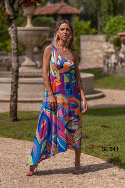 https://www.outlet-babylove.com/product/vestido-assimetrico-sem-ombro