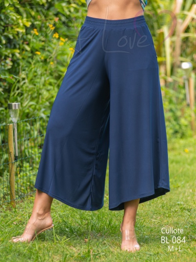 https://www.outlet-babylove.com/product/pantalona-culotte-lisa