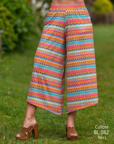 https://www.outlet-babylove.com/product/pantalona-culotte-assimetrico-sublimado