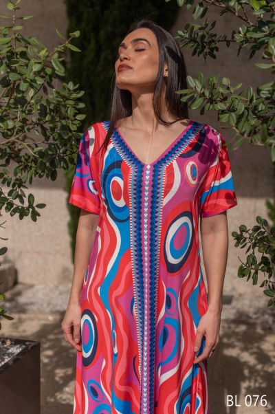 https://www.outlet-babylove.com/product/vestido-midi-padrao-vertical