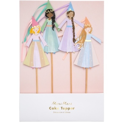 topo de bolo fadas em cores pastel com coroas douradas em embalagem branca