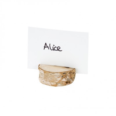 Suporte rústico de madeira semicircular com cartão branco escrito 'Alice'