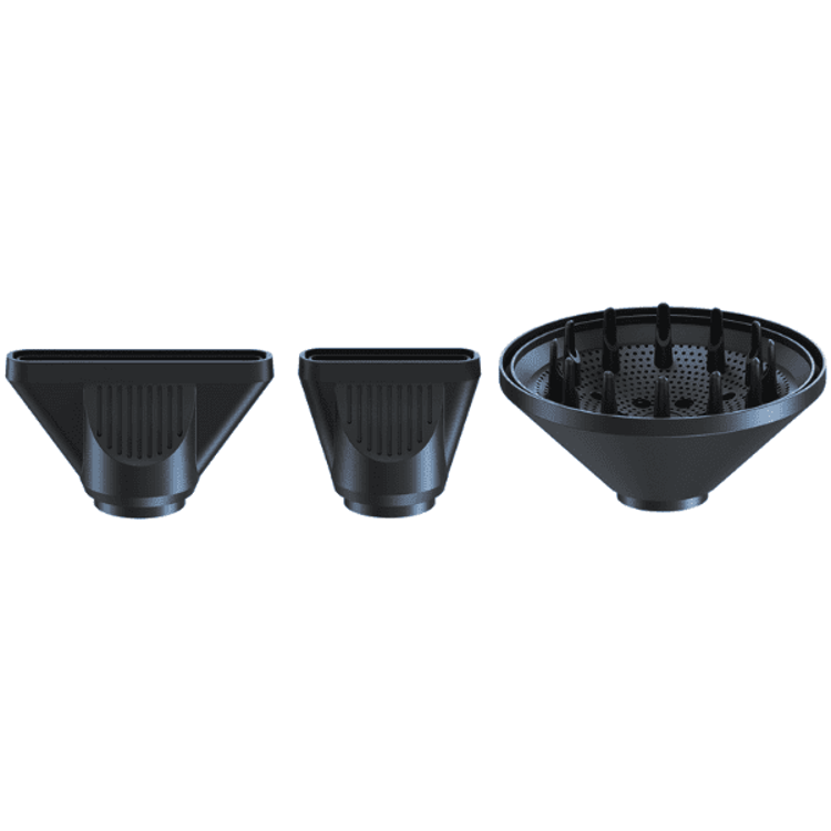 Três acessórios pretos para secador de cabelo em fundo branco