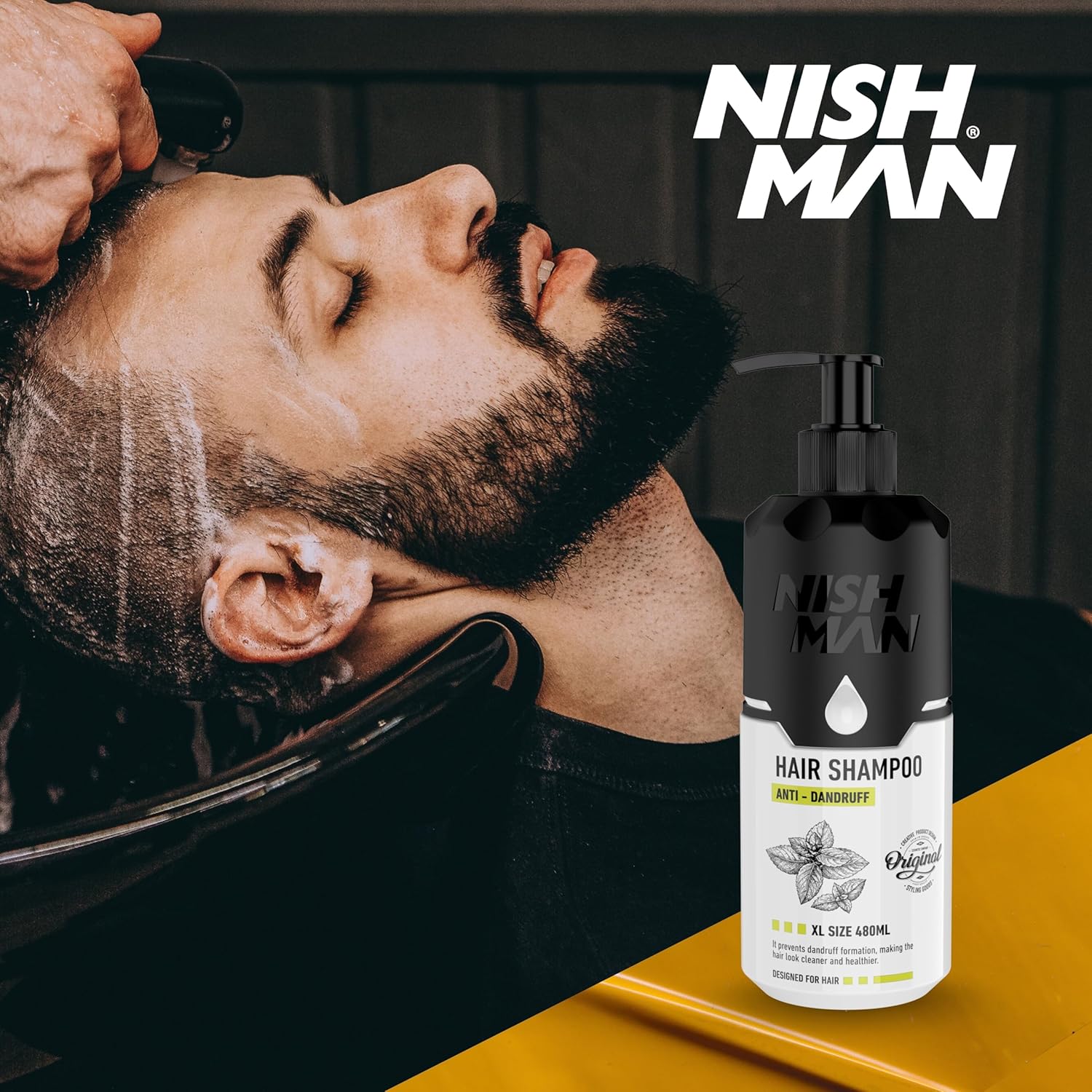 Homem a lavar cabelo e frasco de champô NISH MAN anti caspa