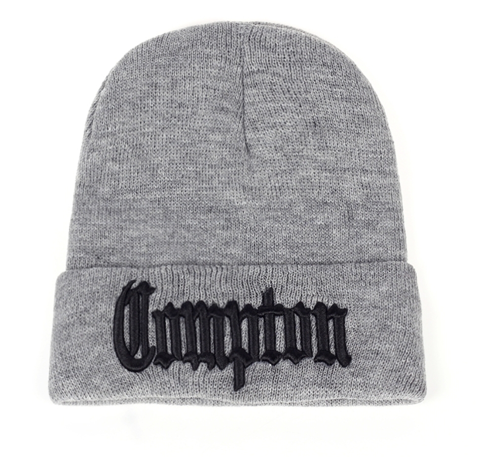 Gorro cinzento com bordado preto 'Compton'