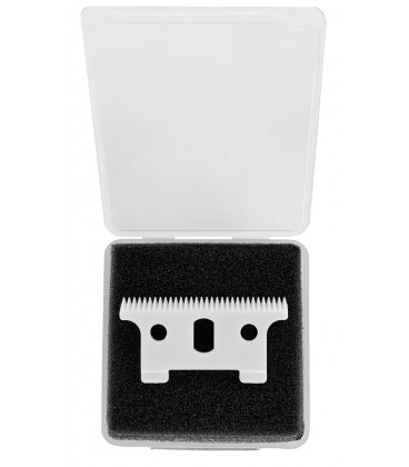 Cabeça metálica para máquina de cortar cabelo numa caixa de plástico