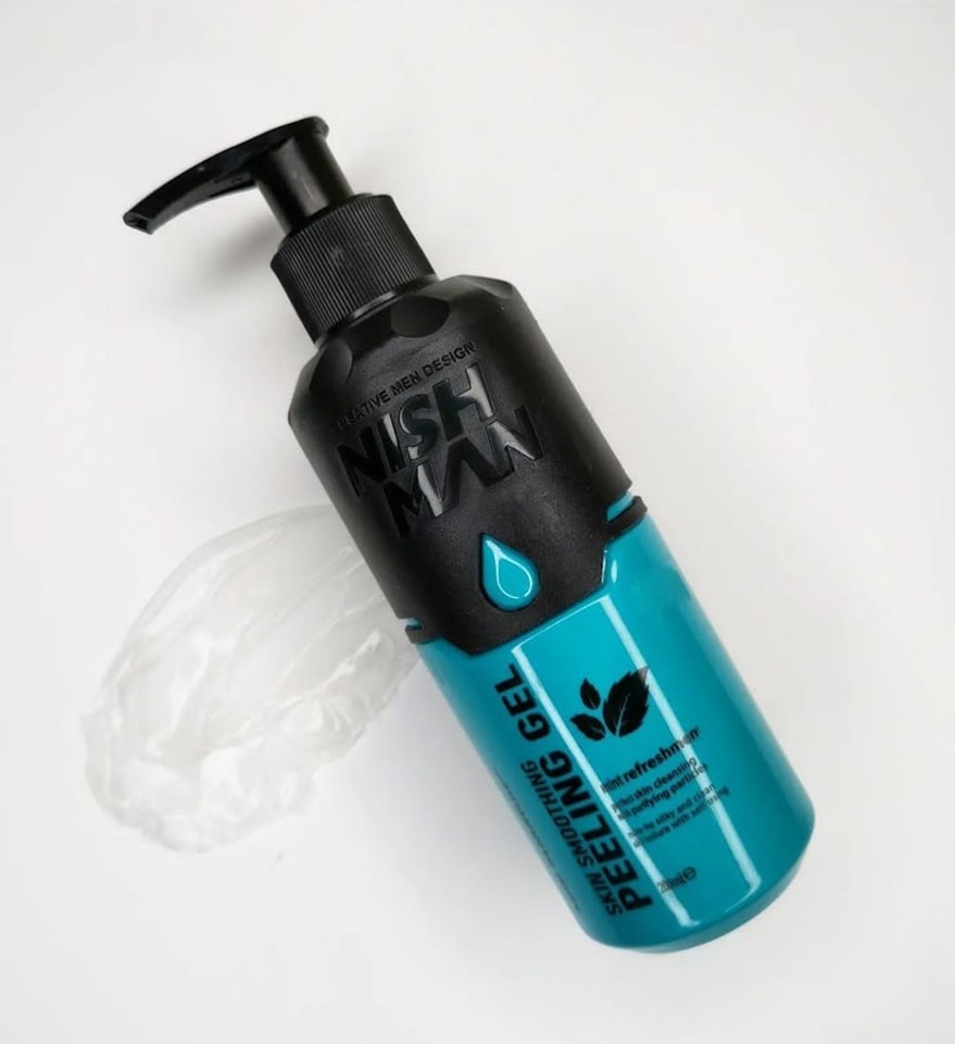 Frasco de gel esfoliante Wish Man peeling gel com doseador preto sobre fundo branco