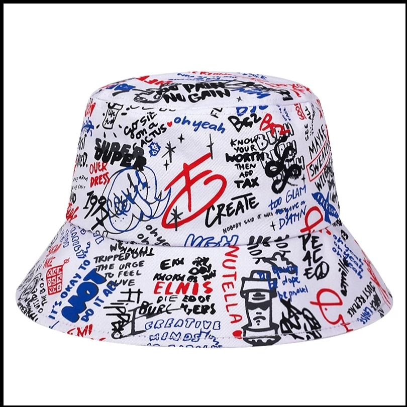 chapéu de balde branco com estampado gráfico multicolor