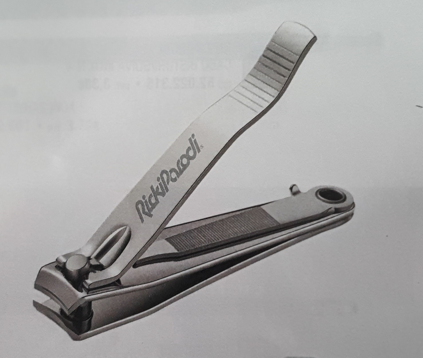 Cortador de unhas metálico prateado com o logótipo NikiPaoli