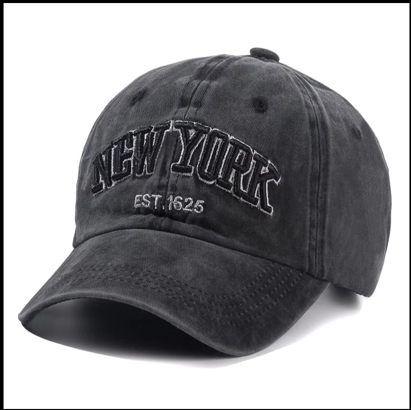 Boné preto com bordado NEW YORK EST. 1625