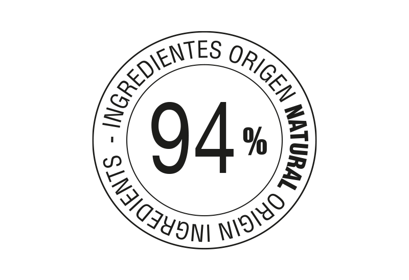 Selo redondo preto com texto '94%' e 'INGREDIENTES ORIGEM NATURAL ORIGIN INGREDIENTS'