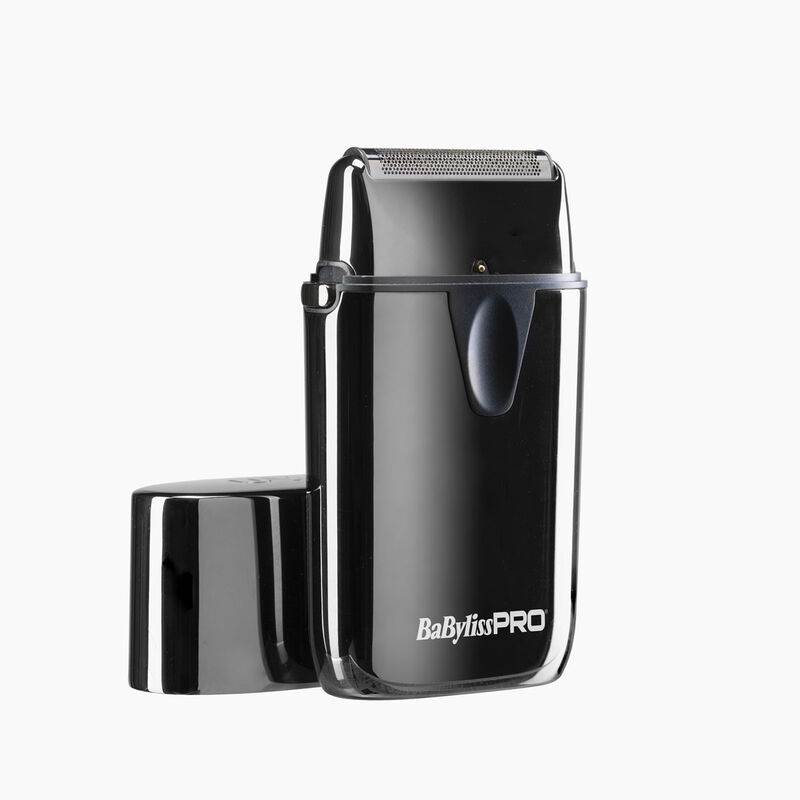 Aparelho de barbear eléctrico BaBylissPRO preto com tampa destacada