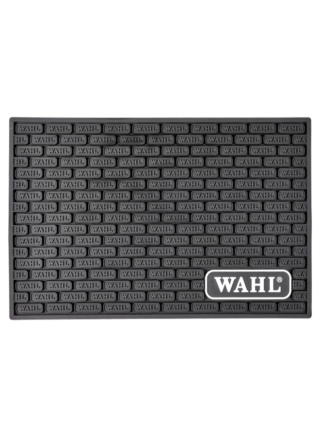 Tapete preto com textura repetida e logo WAHL em branco