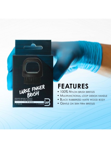 Embalagem preta de escova Large Finger Brush com descrição de características, mão com luva azul segurando
