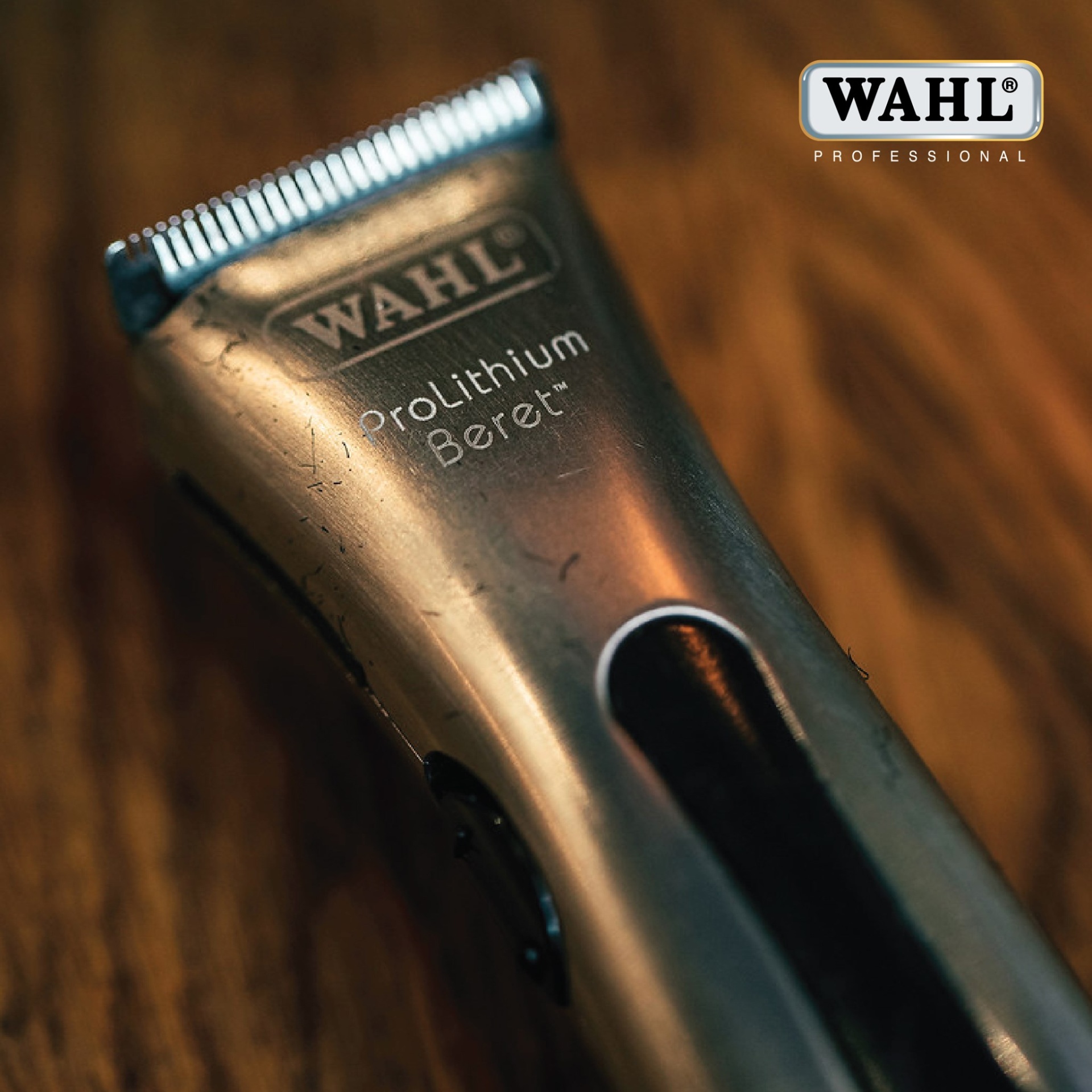 Máquina de corte de cabelo WAHL ProLithium Beret prateada