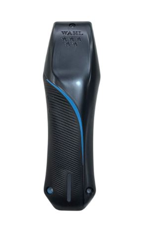 Aparador de cabelo preto com detalhes em azul e marca WAHL