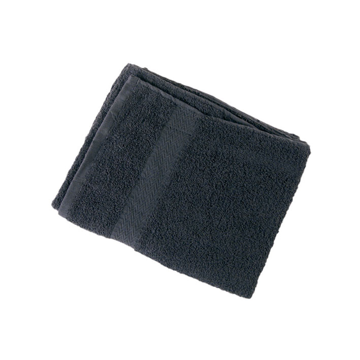 Toalha de banho preta dobrada com faixa lisa