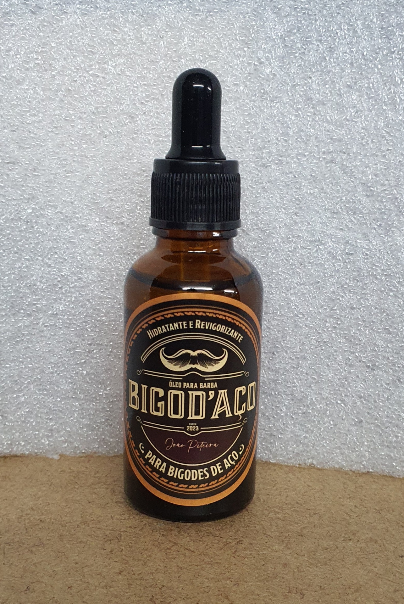 Frasco âmbar de óleo para barba com conta-gotas