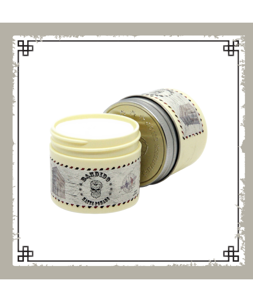 Frasco branco com tampa metálica e rótulo Barbus sobre fundo branco