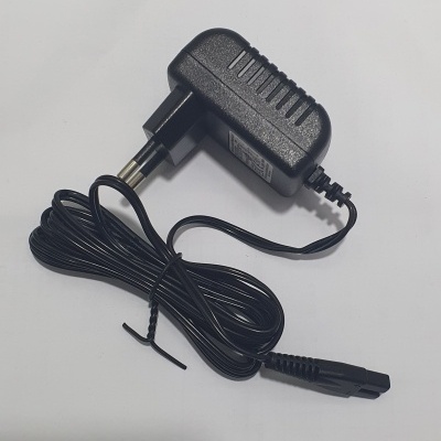 Carregador adaptador de energia preto com cabo