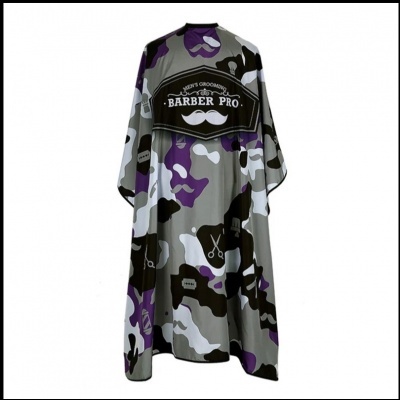 Capa de corte de cabelo camuflada cinza, preto, branco e roxo com texto Barber Pro