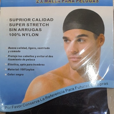 Pacote com 2 redes pretas para perucas em embalagem azul com texto em espanhol