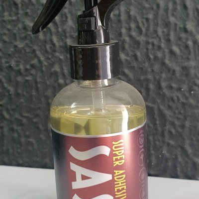 Frasco de solvente adesivo com pulverizador preto
