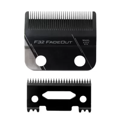 Peças pretas e prateadas para máquina de barbear com dentes finos e texto impresso