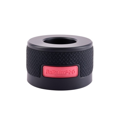 Rodinha preta com etiqueta vermelha BaBylissPRO