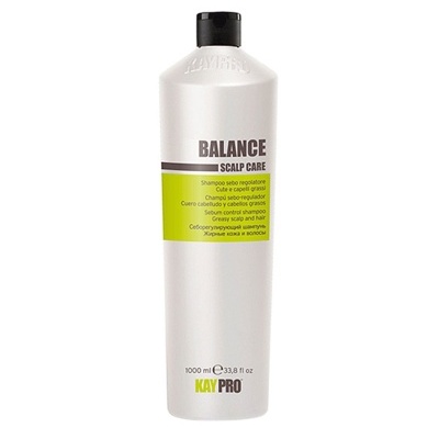 Frasco branco de shampoo KayPro Balance Scalp Care com rótulo verde e tampa preta