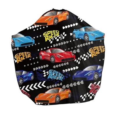 Capa para bicicleta com desenhos de carros de corrida coloridos e texto speed racer