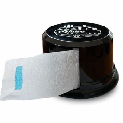 Dispenser preto de tecido com tecido branco e faixa azul