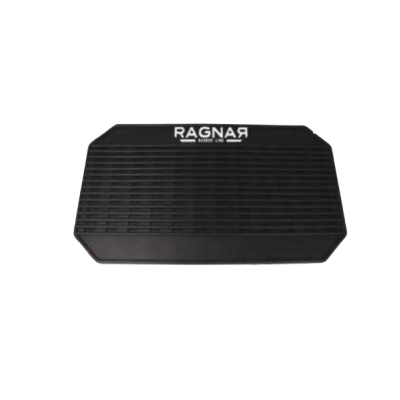 Caixa preta retangular com texto RAGNAR DESIGN LINE