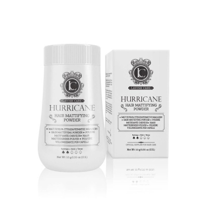 Pó matificante para cabelo Lavish Care Hurricane, embalagem e caixa brancas com texto preto.