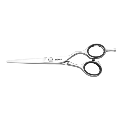 Tesoura de cabelo metálica prateada com design ergonómico e marca JAGUAR