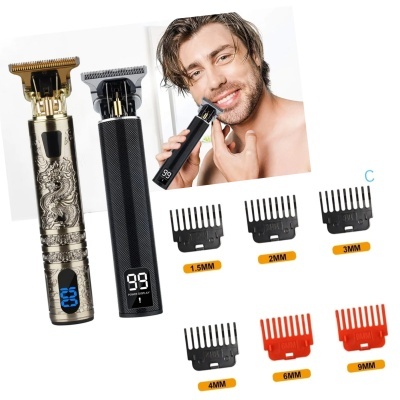 Máquinas de cortar cabelo dourada e preta com pentes e homem a usá-la