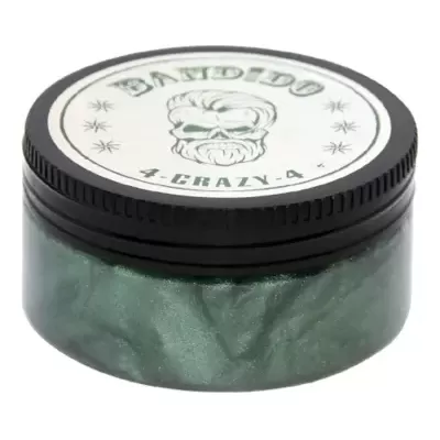 Frasco redondo com tampa preta e etiqueta branca com texto e caveira