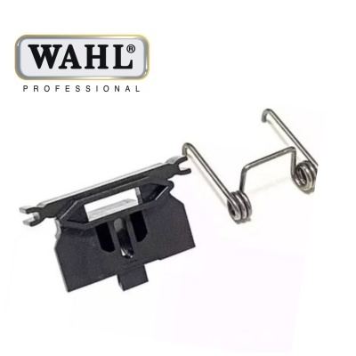 Logo WAHL PROFESSIONAL e peças metálicas e plásticas sobre fundo branco