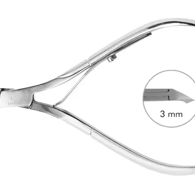 Alicate de cutícula metálico prateado com lâminas de 3 mm