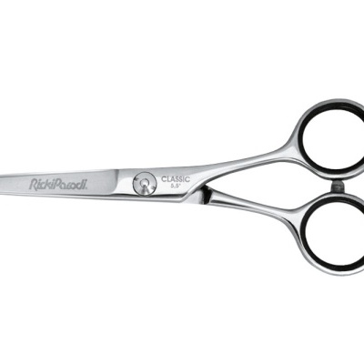 Tesoura profissional de corte prateada em aço inox com punhos pretos