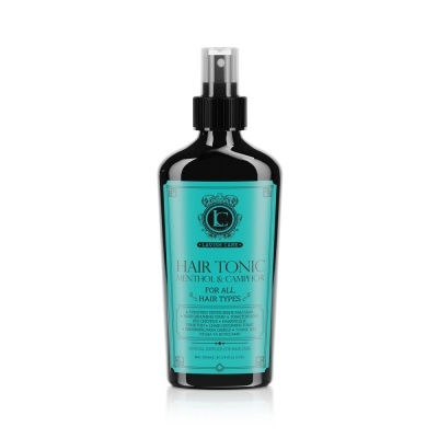 Frasco spray preto com rótulo azul turquesa de tónico capilar com menta e camomila