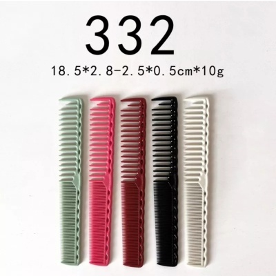 Cinco pentes coloridos alinhados sobre fundo branco com texto preto