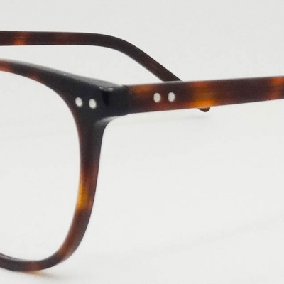 Óculos com armação rectangular padrão tartaruga castanho e preto em acetato