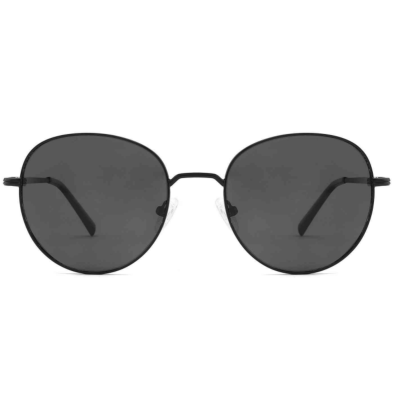 Óculos de sol pretos com lentes escuras arredondadas e armação metálica fina