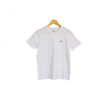 T-shirt branca de manga curta com bordado 'hard' no peito