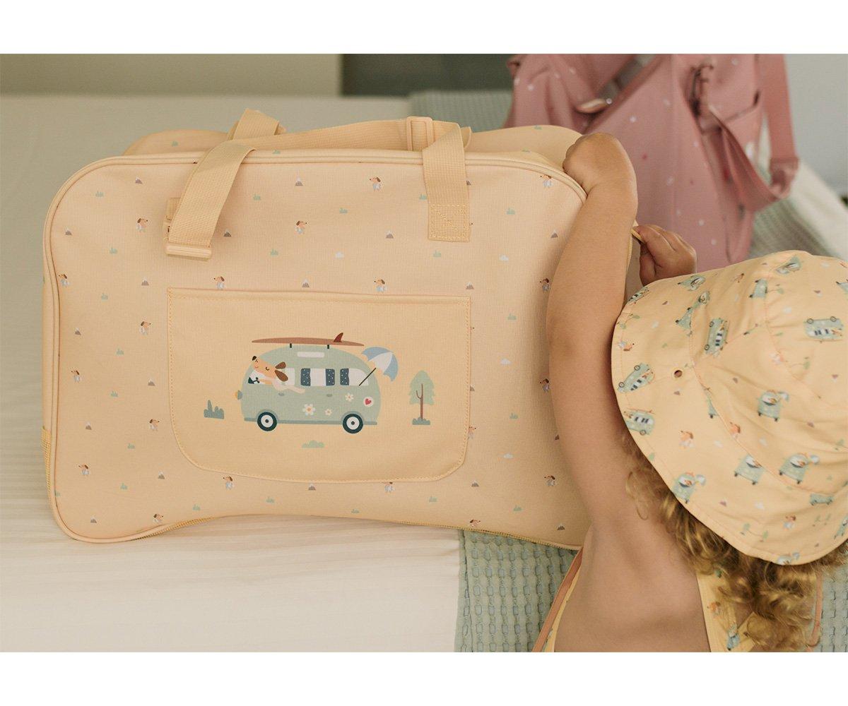 Mala de viagem salmão com padrão e estampa de autocarro azul