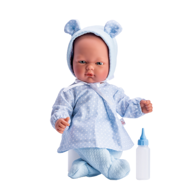 Boneca bebé vestida de azul com mamadeira