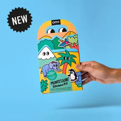 Kit Montessori de autocolantes colorido com desenhos e texto em francês e inglês