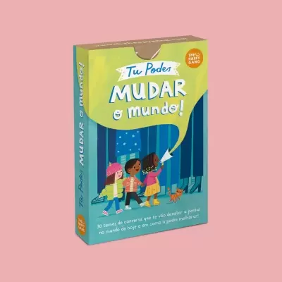 Caixa de jogo de cartas 'Tu Podes Mudar o Mundo!' com ilustração colorida